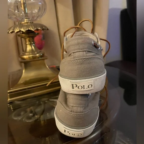 Polo By Ralph Lauren shoe size 11 1/2. Please check all picture of condition. - Picture 9 of 17
